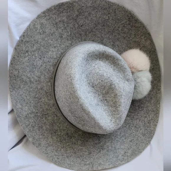 Gray Felt Hat with Pom Poms - Picture 4 of 4